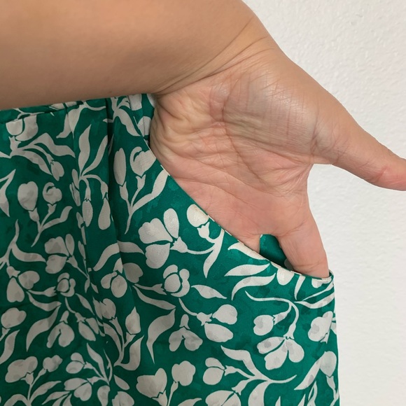 🛍Women’s | Midi Length Floral Vintage Dress - Picture 3 of 10